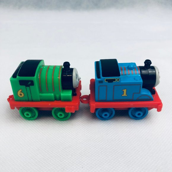 Thomas and Friends Engine Pack - Thomas and Percy - Mattel 2015 - Picture 6 of 8